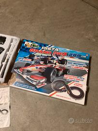 Pista Grand Prix automobiline a batteria