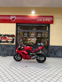 Ducati Panigale V2 S 2025