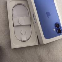 16 normale batteria 🔋 89%  con 2 cover