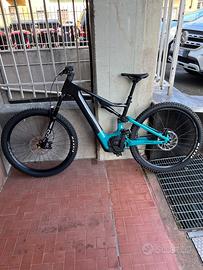 E-MTB Full Suspension Focus JAM 2 motore Bosh CX