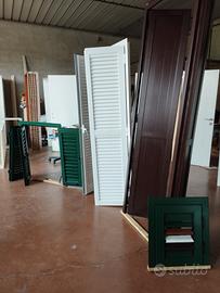 scuri esterni in alluminio su cassa 3 lati 