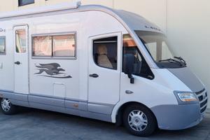 CAMPER MOTOROOM LAIKA REXOSLINE 680