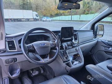 ford tourneo custom sport 8 Posti