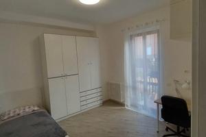 Esclusivo per due studentesse fuori sede