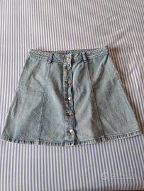 Gonna mini jeans H & M Divided 
Tg 40
100% cotone
