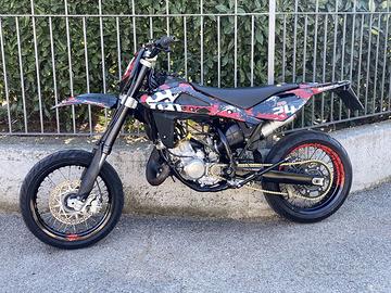 Husquarna cr 125 anno 2012 targata con telaio sm 1