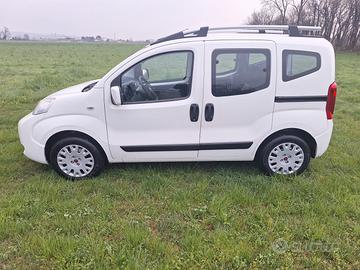 Fiat Qubo metano  km 123567