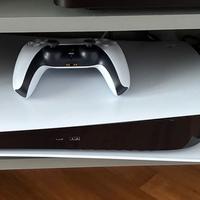 PS5 500GB - DIGITAL EDITION - consegna a mano