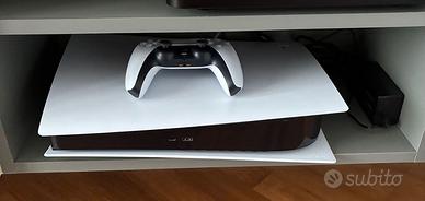 PS5 500GB - DIGITAL EDITION - consegna a mano