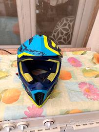 Casco da cross come vuovo
