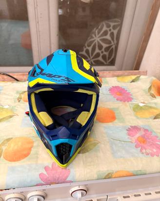 Casco da cross come vuovo