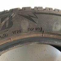 Pneumatici invernali Bridgestone 195/55 - R16 87H