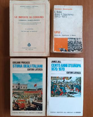 Libri d'epoca argomento laico