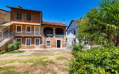 TERRATETTO UNIFAMILIARE IN CENTRO A SANTENA!!