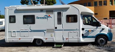 Pilote Reference P 725 FJ
