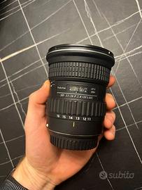 Obiettivo Tokina 11-16 attacco Canon EF