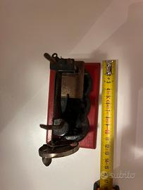 Mini macchina da cucire