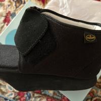 Scarpa ortopedica  marca Intersan 39