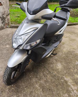 Kymco agility 150 r16