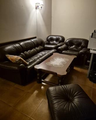 Set divano artigianale in cuoio