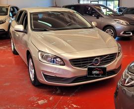 Volvo V60 D2 Geartronic Business