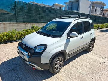 Fiat Panda 4x4 Cross 95cv Gancio traino