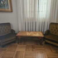 Poltrone e tavolino d'epoca