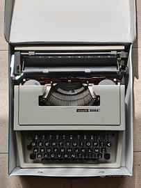 Macchina da scrivere