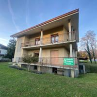 AMPIO APPARTAMENTO TRICAMERE IN BIFAMILIARE - P...
