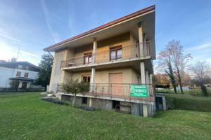 AMPIO APPARTAMENTO TRICAMERE IN BIFAMILIARE - P...