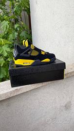 Jordan 4 thunder