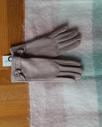 sciarpa e guanti NUOVI 