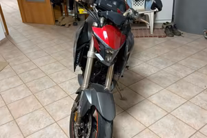 Zontes 310r con soli 7500km!!