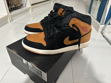 Air jordan 1 mid  se black flax