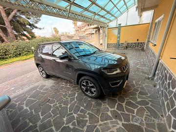 Jeep compass Limite2.0 cambio automatico 140cv 4x4