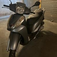 Honda sh 300