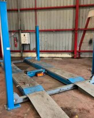 ponte sollevatore a 4 colonne