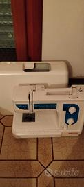 Macchina da cucire Necchi 320
