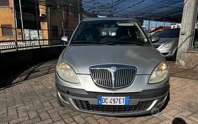 Lancia Ypsilon 1.2 Benzina