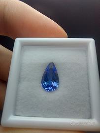 Tanzanite naturale alta qualità 1.355 carati