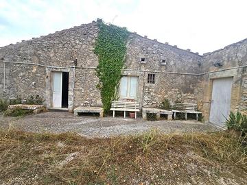 Rustico/Casale/Corte Noto [Cod. rif 3294597VRG]