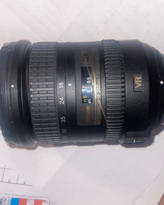Nikon AF-S DX 18-200mm f/3.5-5.6 G ED VR II