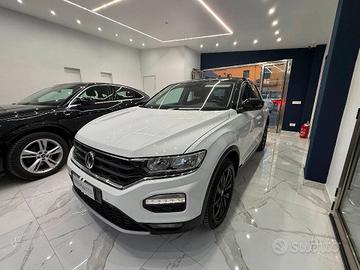 Volkswagen T-Roc VOLKSWAGEN T-ROC 1.0 tsi Style 11