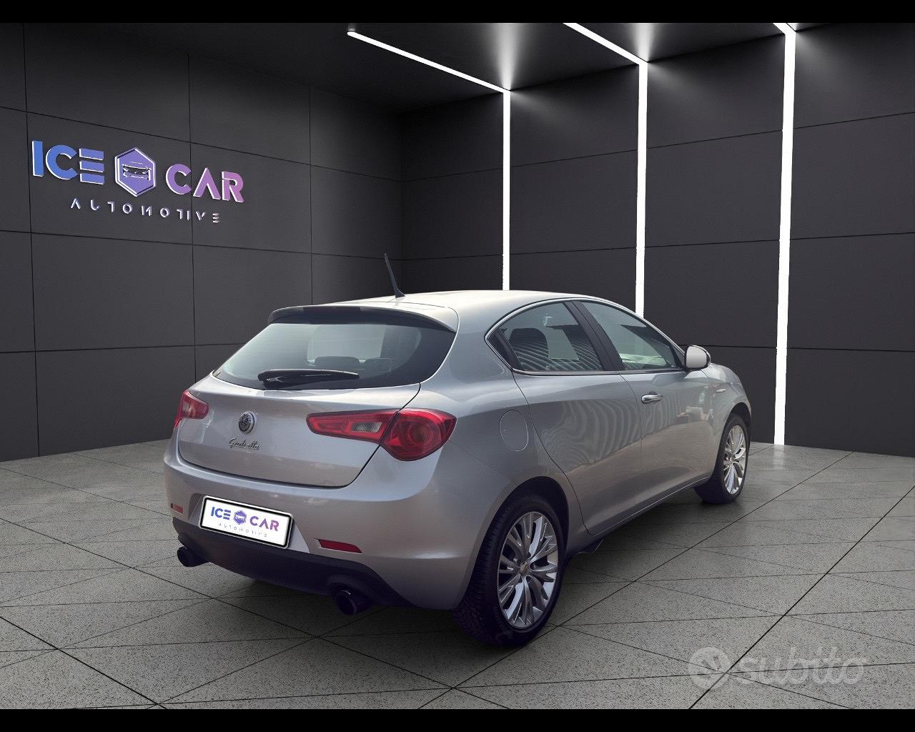 Alfa Romeo Giulietta 2011 photo 5