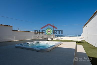 Villa Esclusiva Fronte Mare in Zona c.da Bruca