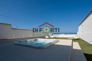 Villa Esclusiva Fronte Mare in Zona c.da Bruca