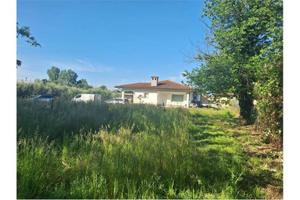 Villa di 181 m² con più di 5 locali e box auto dop