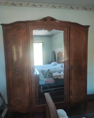 mobili in puro legno massello intarsiati anni 50