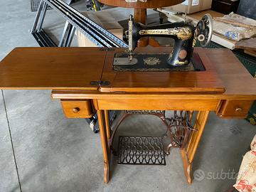 Macchina da Cucire Singer d’Epoca – Modello Lusso