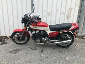 Honda CB900F Bol D'or